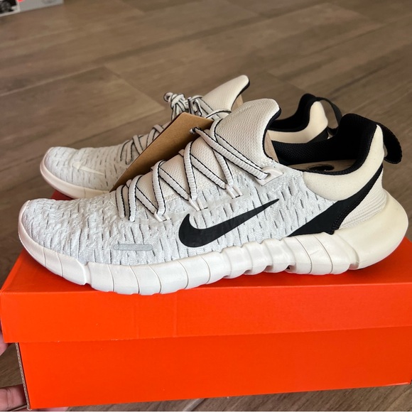 Nike Free Run 5.0 - Picture 2 of 7